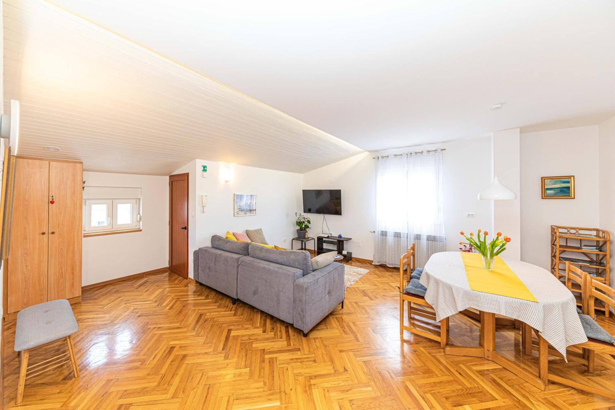 Apartments Iskra สโตเบรช ภายนอก รูปภาพ